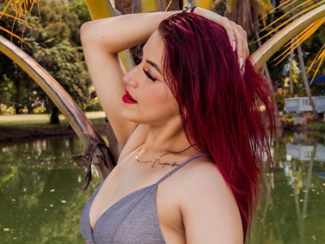 AlissaBrown - Élő pornó és szexkamera - 10446495