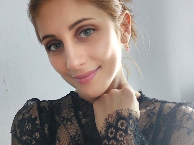 MarinaSexyAndHot - Live sex cam - 16118158
