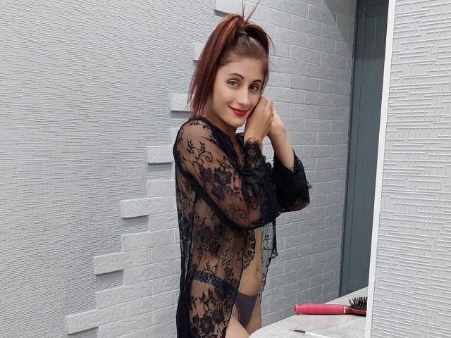 MarinaSexyAndHot - Live sex cam - 16202470