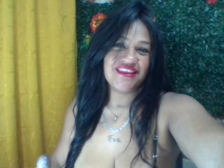 MichelleBrito - Live porn & sex cam - 18569910