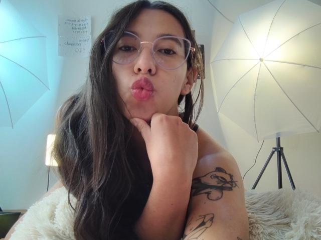 Mllevv - Live sex cam - 19472106