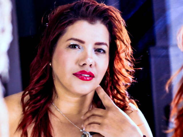 EloiseGrace - Live sex cam - 23938701