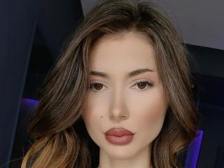Michanelle - Live sex cam - 23975109