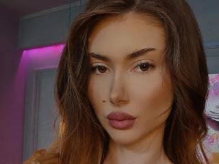 Michanelle - Live sex cam - 24052997