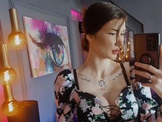 Michanelle - Live sex cam - 24088737