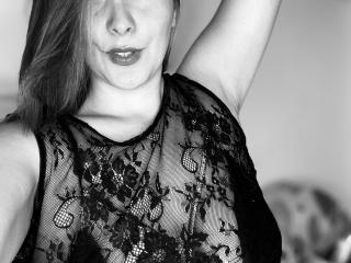 SaritaVelez - Live sex cam - 24317881