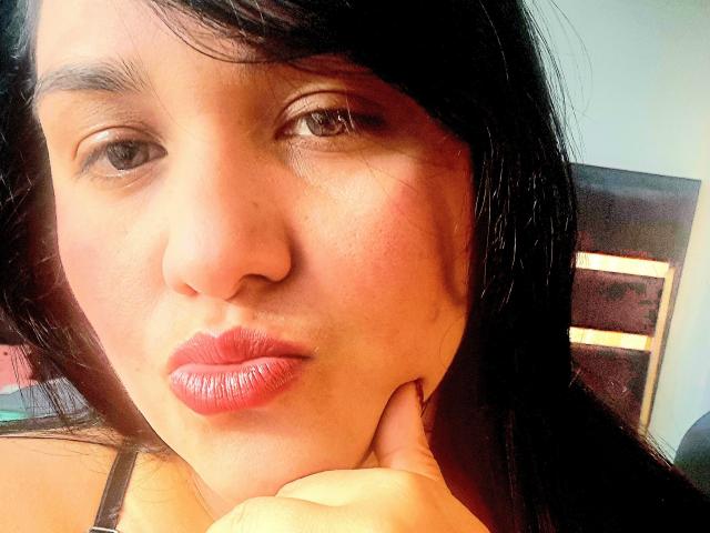 VivianaThomson - Live sexe cam - 24987769