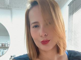 SaritaVelez - Live sex cam - 25634133