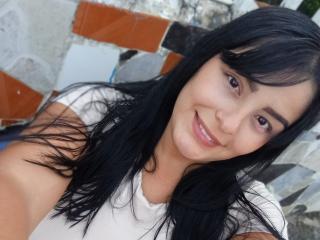 TalianaSquirt - Live sex cam - 26424885
