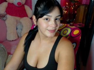 TalianaSquirt - Live sex cam - 26493089