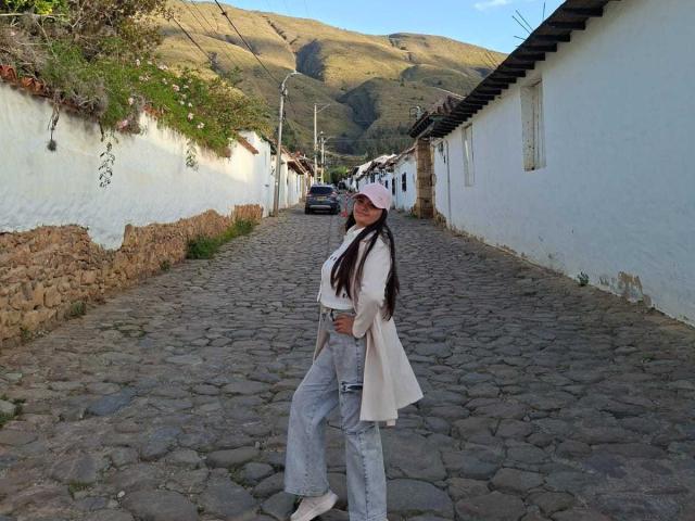 katherinLatin - Live sex cam - 28612739