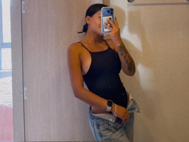 ThaliaAres - Live sex cam - 28821392