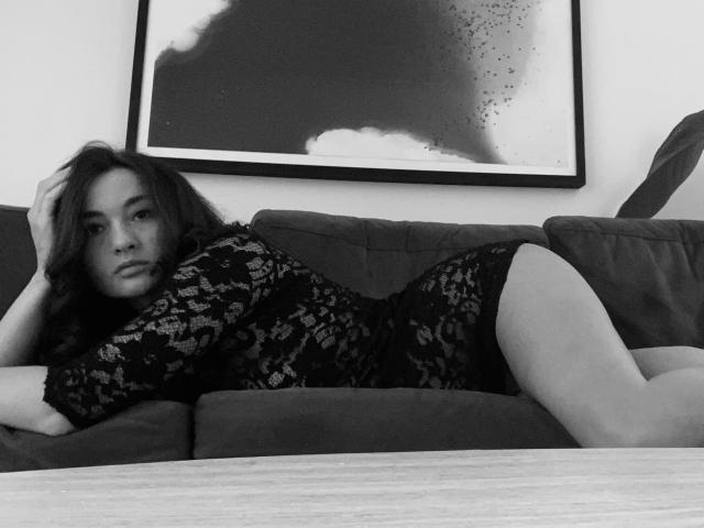 Dionisia - Live porn &amp; sex cam - 30403526