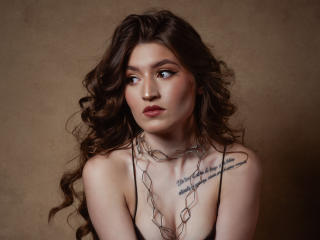 Sexy profilbilde av modellen  TessaKeller, for et veldig hett live webcam-show!