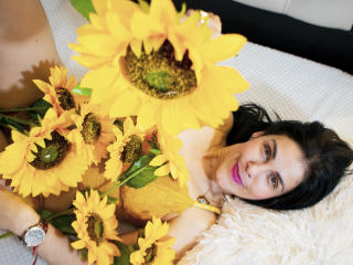 Foto de perfil sexy de la modelo GirasolWalton, ¡disfruta de un show webcam muy caliente!